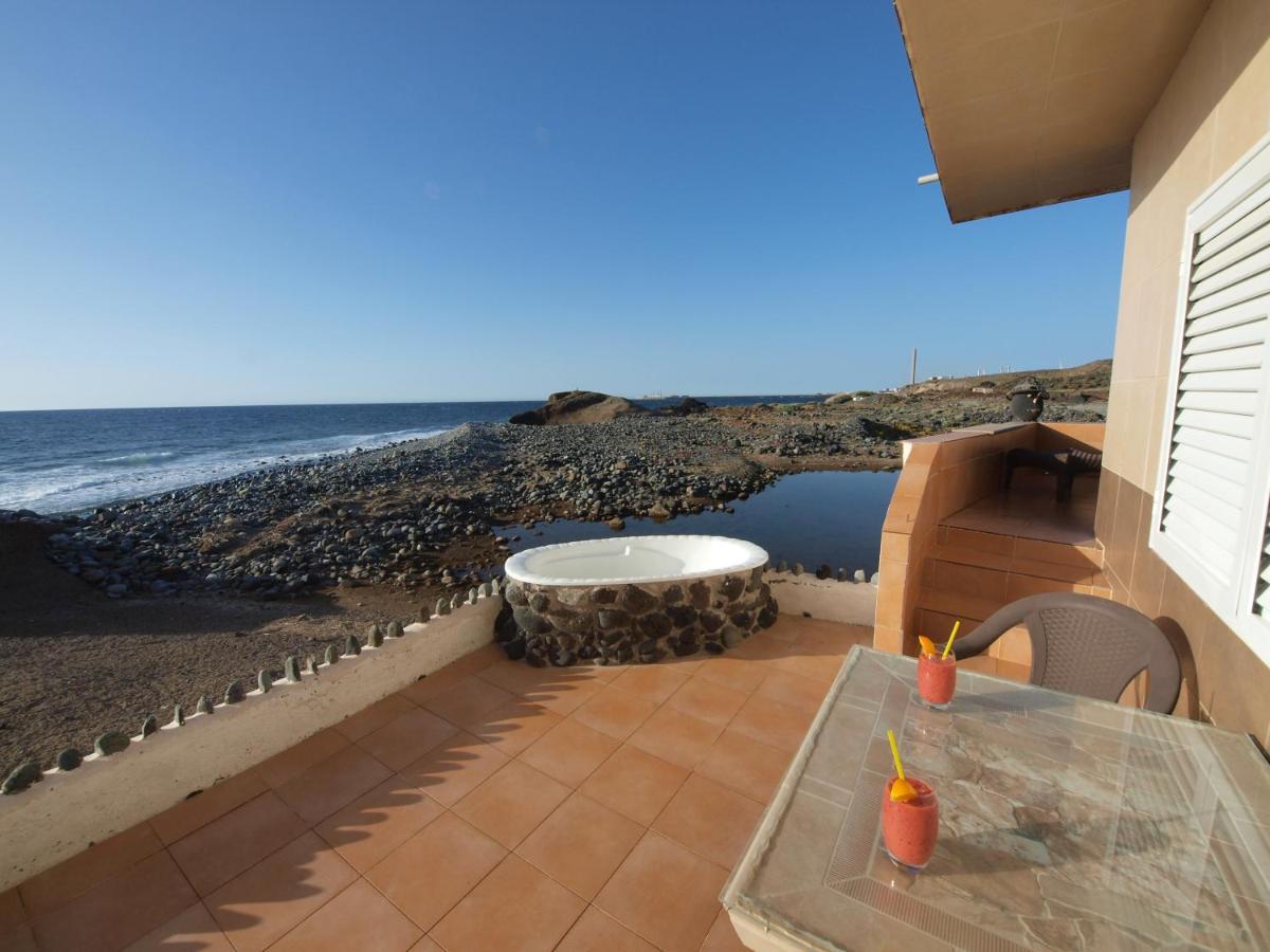 Апартаменты Sunrise Directly At The Sea Ла-Марета Экстерьер фото